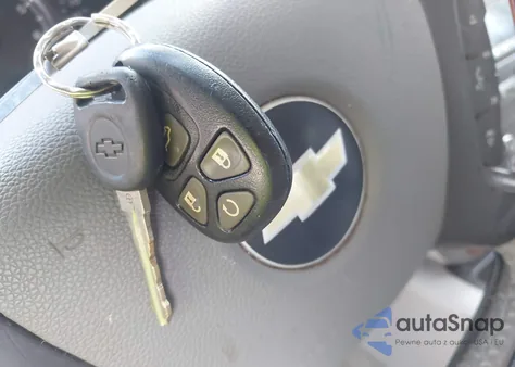 2010 Chevrolet Suburban 1500 Lt1 z USA, uszkodzony, nr VIN 1GNUCJE02AR101116